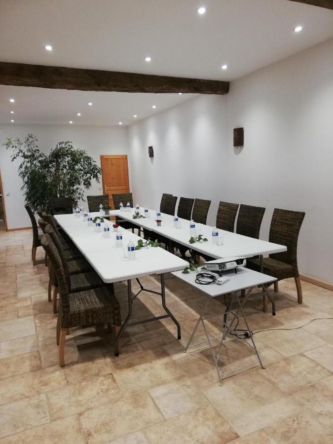 Chambres D'Hotes "Le Calme" Denicé Kültér fotó